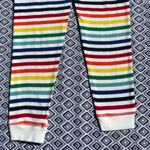 Primary "Ivory Rainbow" PJ Long-Sleeve Top and Pants, Size 6-7, Play - Picture 10 of 12